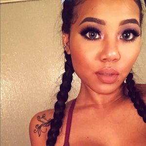 Meet your Posher, Kieumy